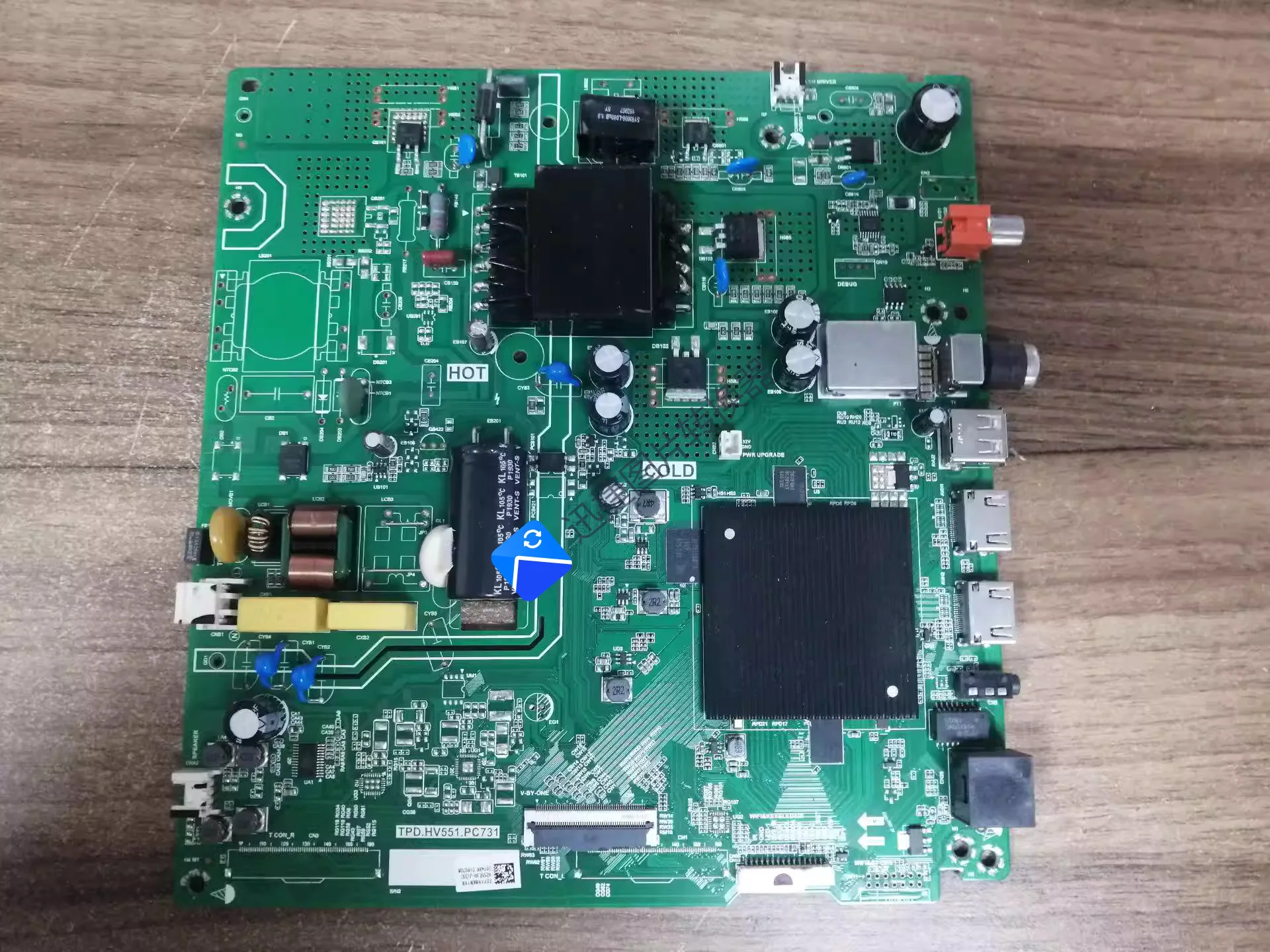 

HZ55E3D-J LCD TV motherboard TPD HV551. PC731 screen HD550X1U82 physical image