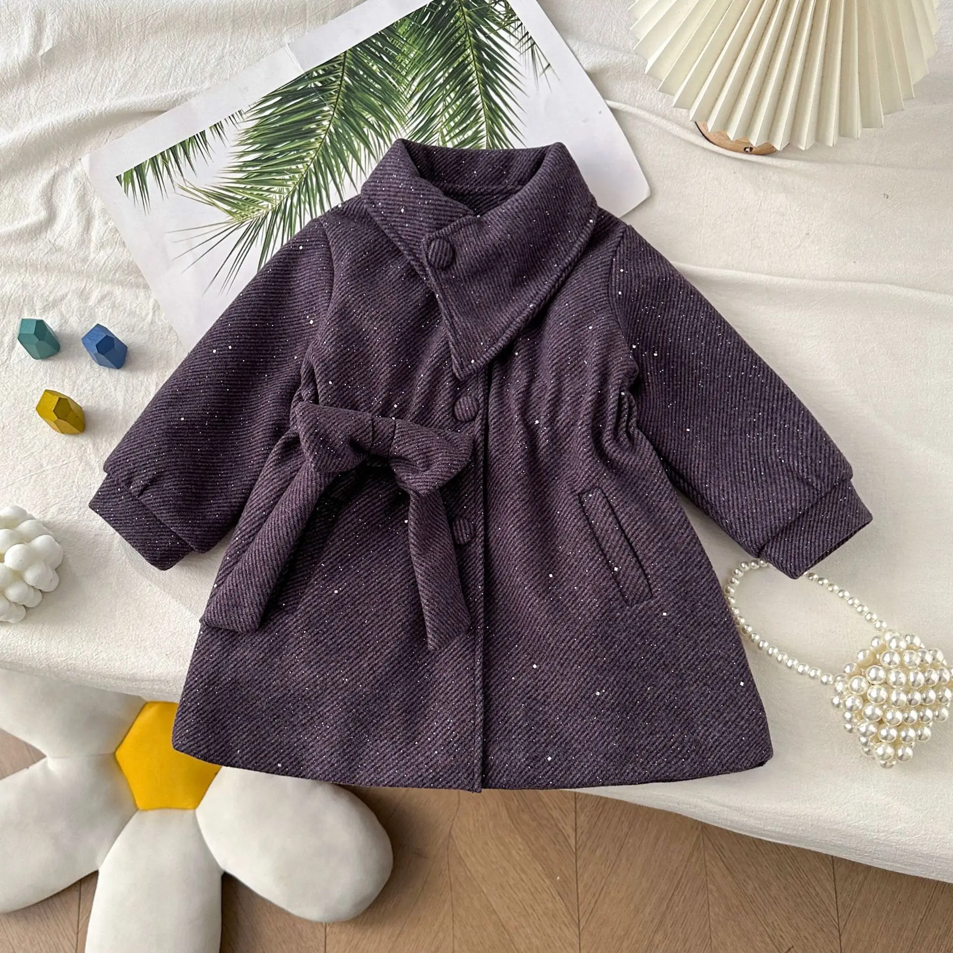 

Girls’ Fleece-Lined Winter Coat – Wool-Blend Fashion Jacket with Oversized Bow, Mid-Thigh Warm Outerwear for Ages 3–7