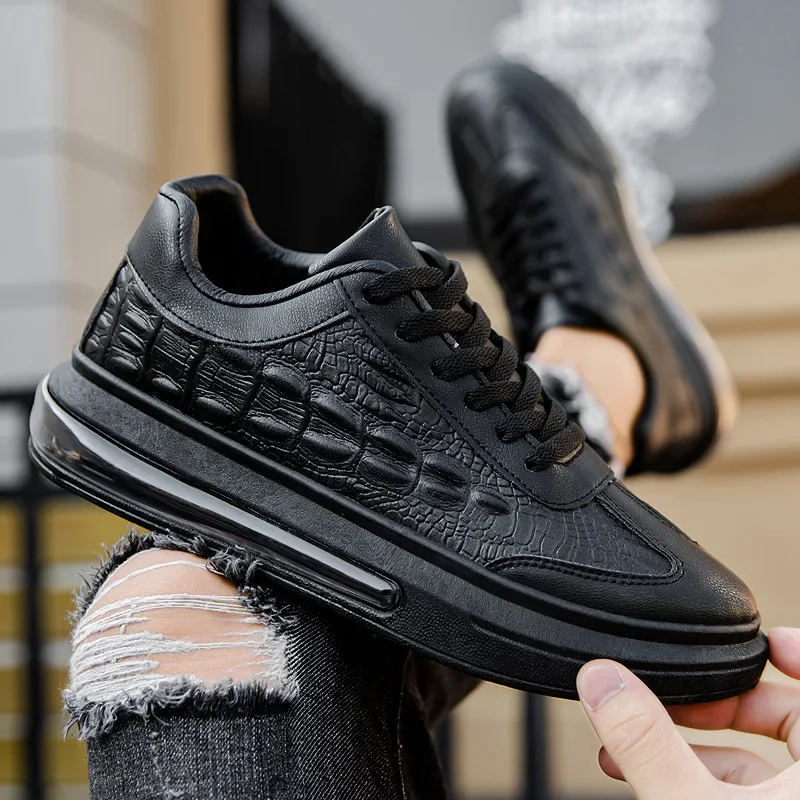 Sneakers Air Cushion Men Shoes Platform Casual Sneakers for Men Summer 2024 New Comfortable Solid Leisure Leather Zapatos Hombre