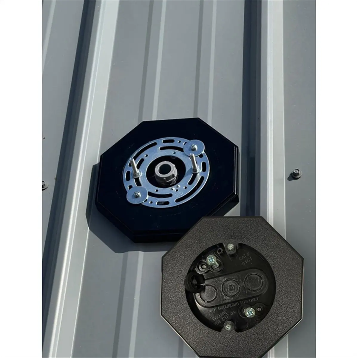 Siding Mounting Block 8161,Vertical Siding Lamp Octagon Mounting Kit with Built-in Box for Outdoor Smooth Flat