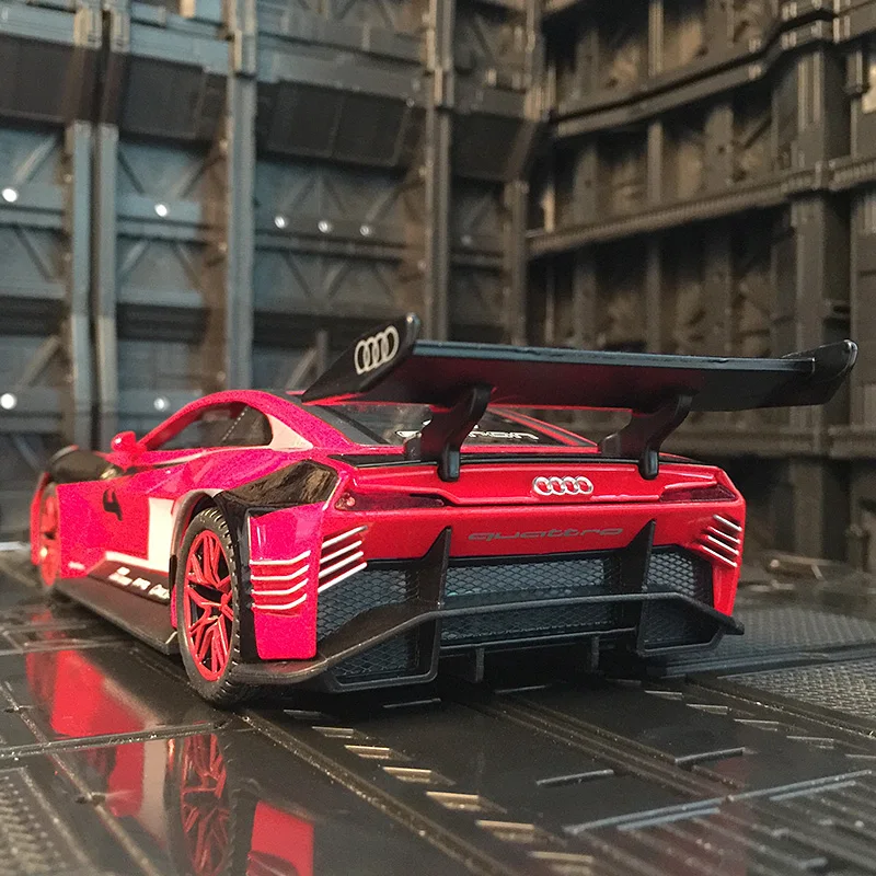 Simulación 1:32, modelo de coche de aleación Audi e-tron, puertas ornamentales y capó de motor, el maletero se puede abrir detalles ricos, mano de obra fina