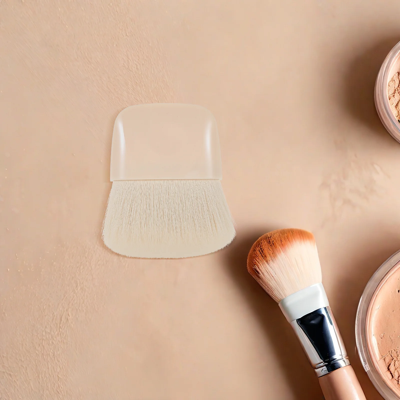 Mini Travel Makeup Brush Flat Head Soft Bristle Compact Powder Blush Brush Portable Tool for Face Application