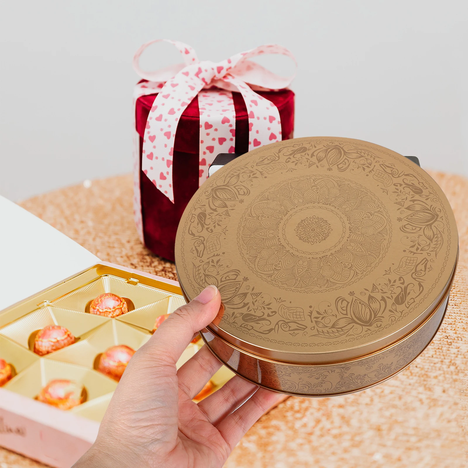 

Premium Tinplate Cake Pan Cookie Storage Box With Lid Party Wedding Birthday Dessert Container Metal Case Small Lightweight