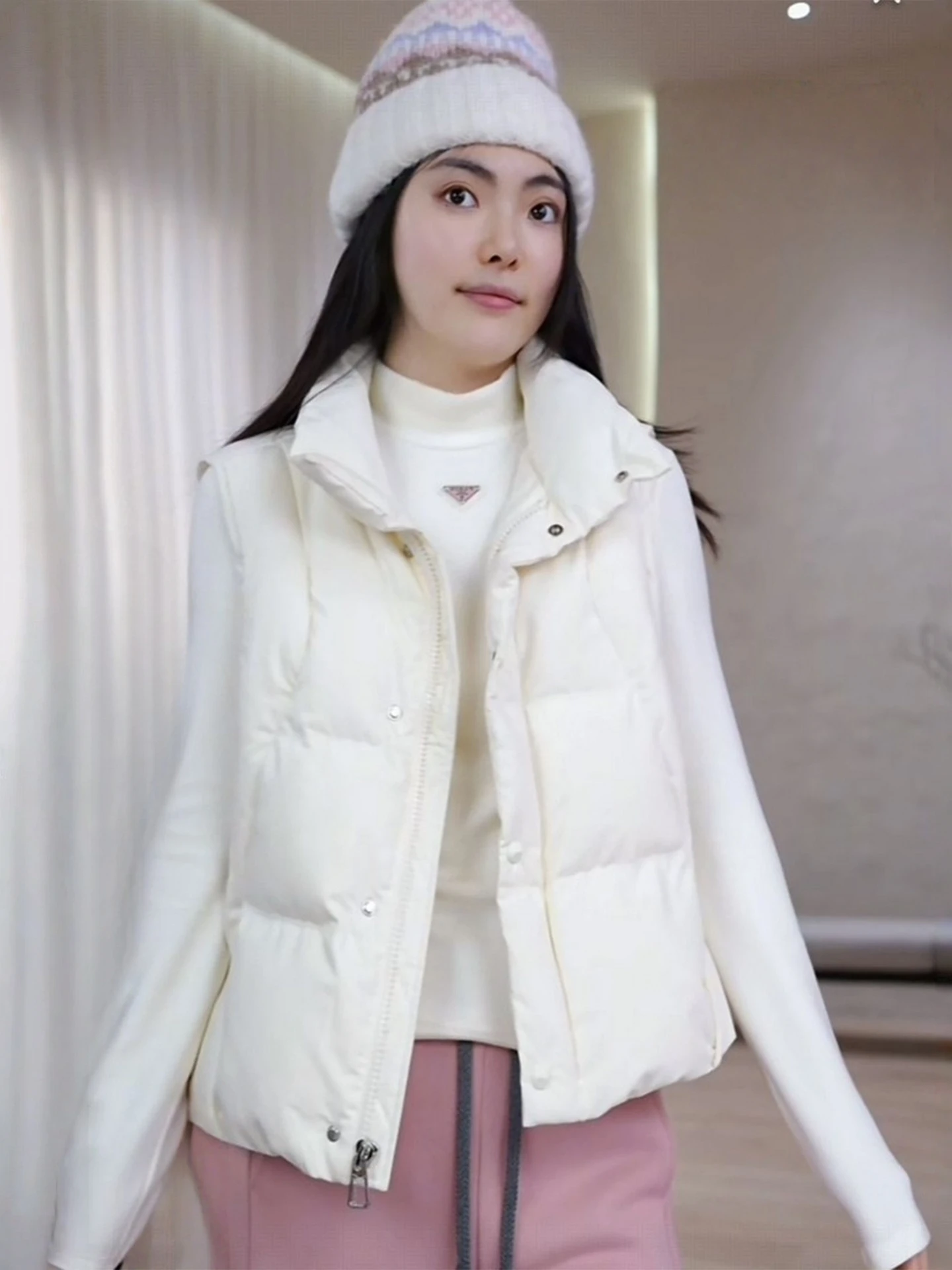 

Женская термофутболка AW Wang Na Na Long Sve с высоким воротником из вельвета, новая весенняя модель, комфортная, дышащая, повседневная.