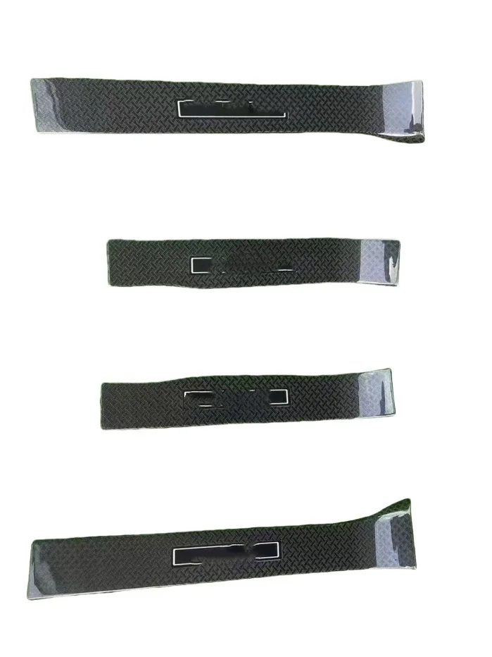 Suitable for Rolls Royce Cullinan Black Badge Door Sill Trim Carbon Fiber Welcome Foot Pedal 51477941573 51477941574