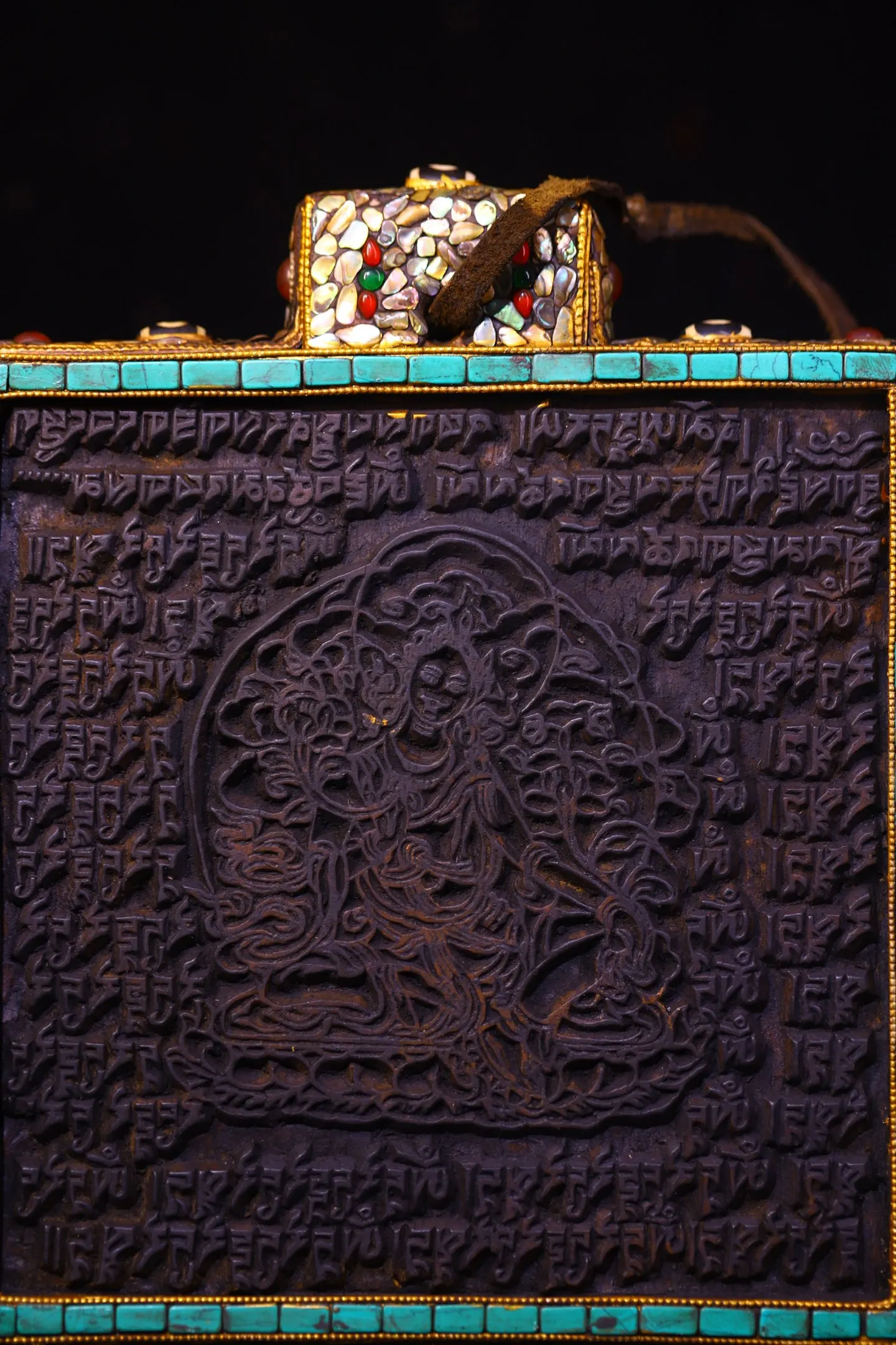 Bodhi Root Wood Painted Mosaic Gem gZi Beads Turquoise Green Tara Buddha Board hanging panel Prayer flag Buddha Wheel Pattern