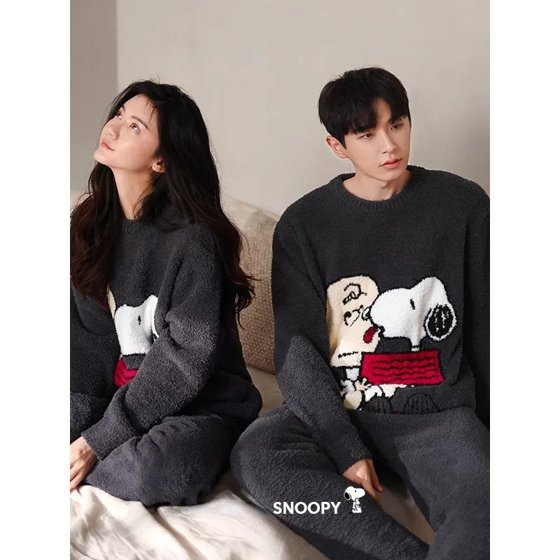 MINISO Snoopy male and female couples new creative personalized cartoon pattern plus velvet thickened warm home clothing set