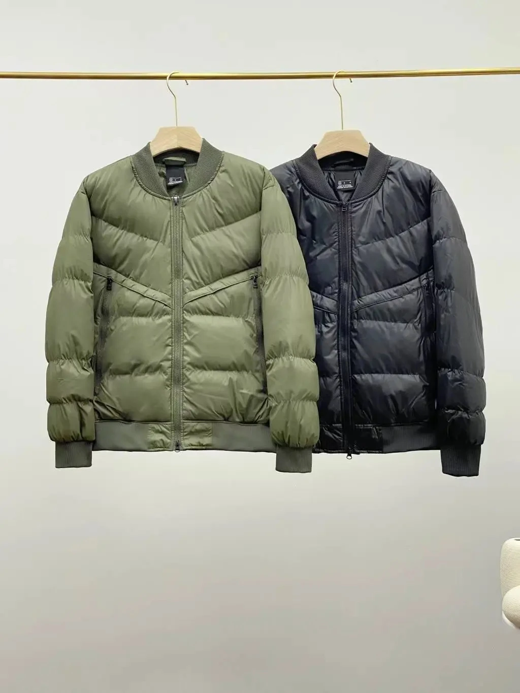 

Зимняя уличная куртка-бомбер с воротником-стойкой, утепленная, ветрозащитная, в стиле пэчворк, из хлопка, базовая модель