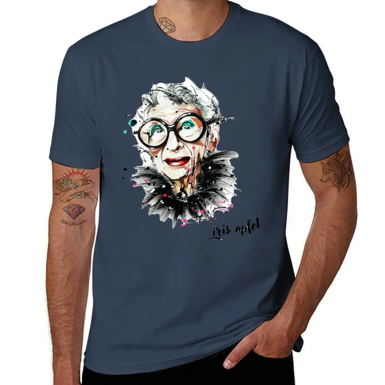 

iris apfel - Iris Apfel Mode ist letztlich eine Form der Selbstdarstellung, deshalb probiere ich so T-Shirt