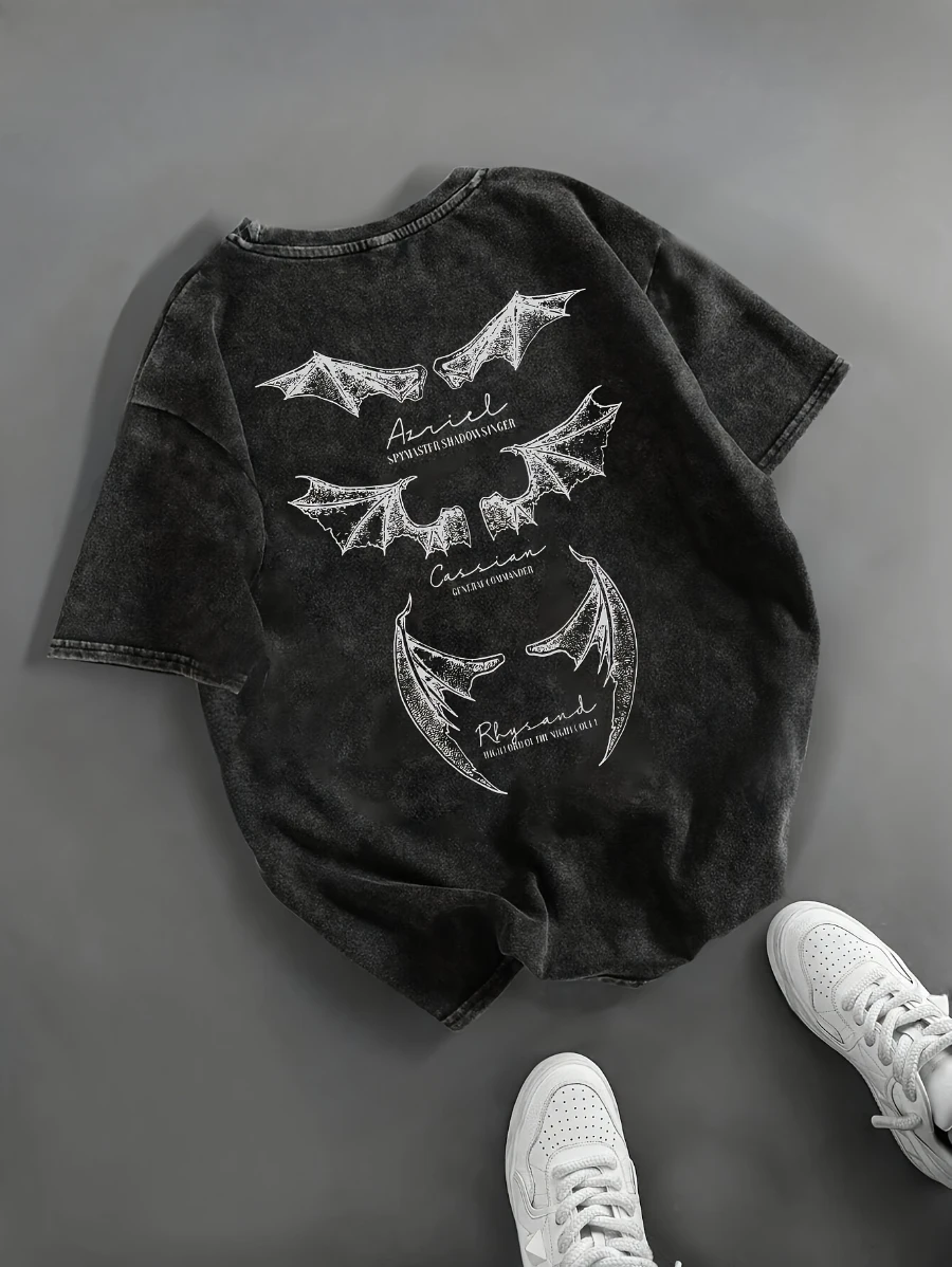 Women's Retro Washed Bat Print T-shirt, ACOTAR Velaris Bat Fan Club Print T-shirt, Featuring A Casual Streetwear Style