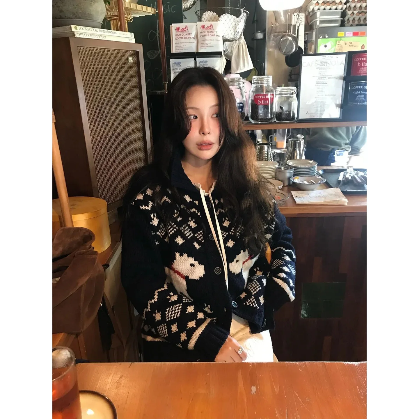 

Вязаный кардиган с милым принтом собачки и букв, повседневный, свободного кроя, модный, средней толщины, зимний 2025