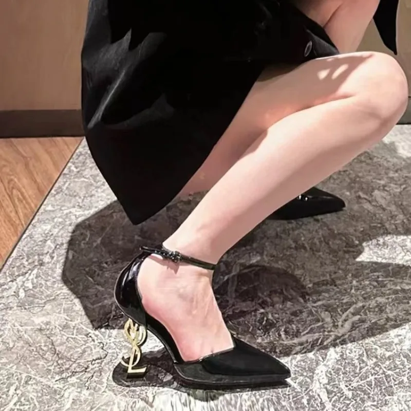 Womens New Elegant Buckle Designer Sandals for Women 2024 Summer Fashion Special Shaped Heels Outdoor Dress Party High Heels