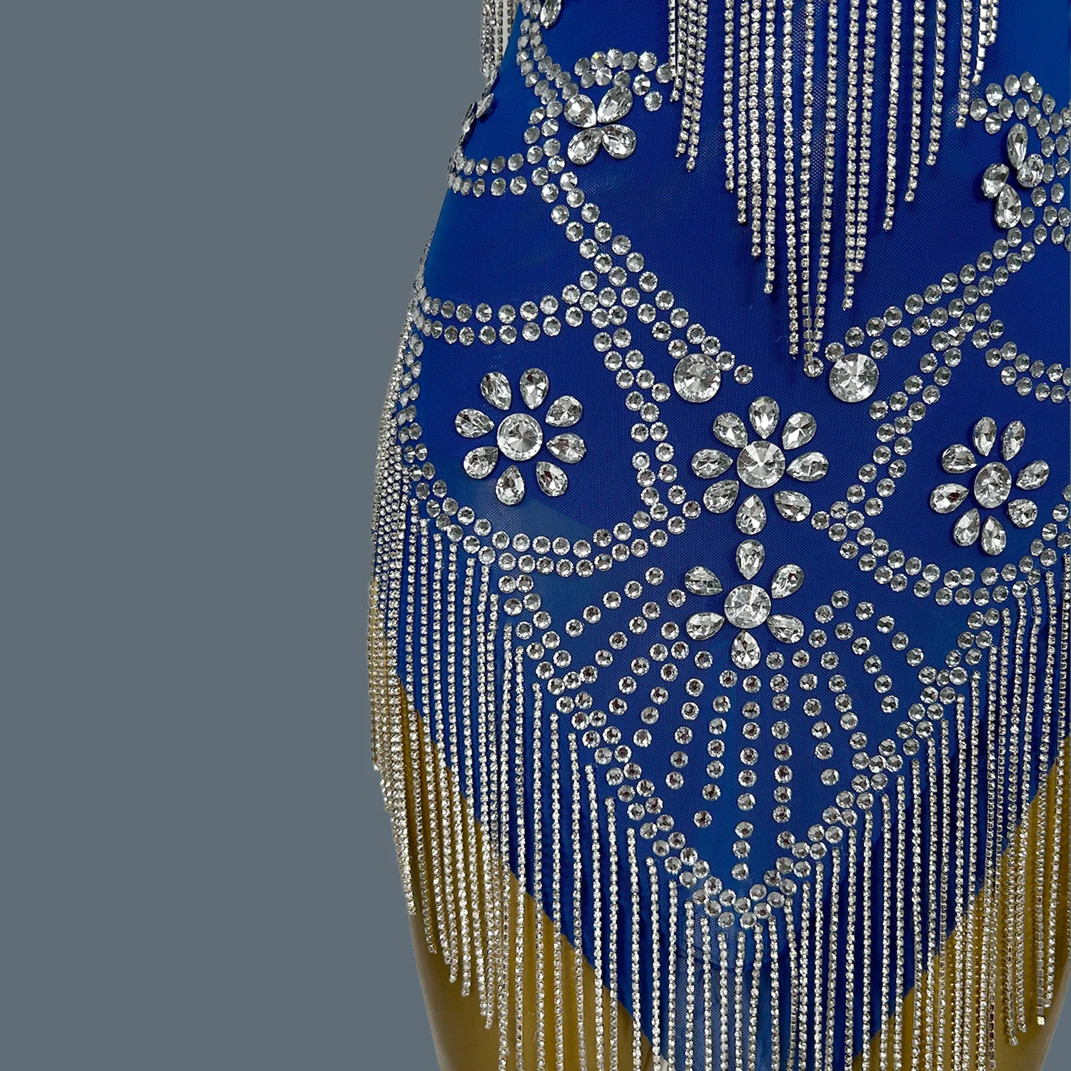 Sparkly เพชรพรหม Gowns Fringes ชุดเดรสแขนกุดผู้หญิงเต้นรําเครื่องแต่งกายฉลองชุดราตรีแสดง Dancer เวทีสวมใส่ Yelian