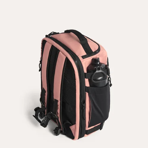 Imagen 2 del producto BAGSMART Mochila de viaje para hombres y mujeres con compartimento para zapatos Mochila de compresión para avión Bolsa de cabina antirrobo impermeable