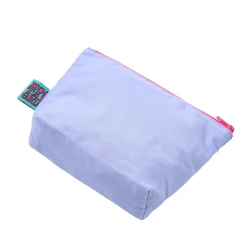 Snoopy kosmetyczka moda damska przenośne podróżne torby do przechowywania kosmetyków Cartoon etui na zamek błyskawiczny organizer na przybory toaletowe torba prezenty