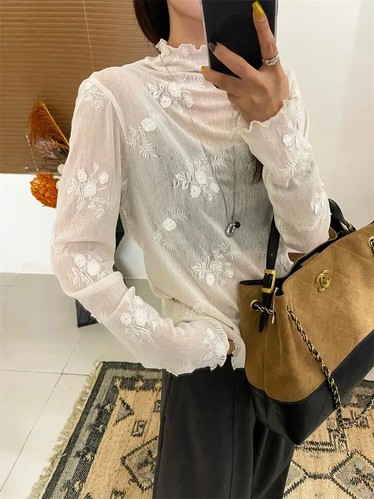 

Женский топ с милой вышивкой, удобный базовый слой, модный, универсальный, из мягкого материала, внутренняя одежда, корейский, длинный...