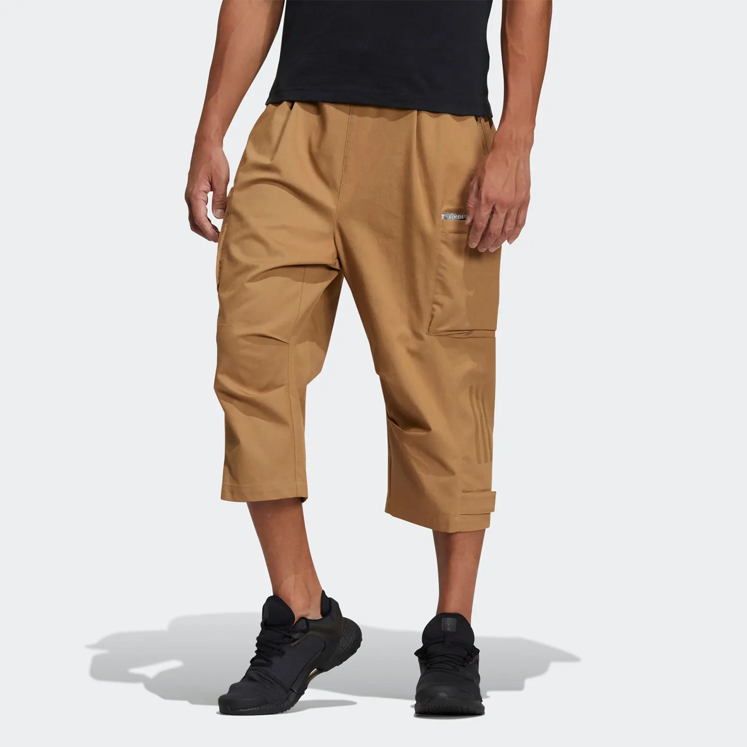 

Adidas оригинальные сезонные мужские новые дышащие повседневные спортивные шорты GP0957