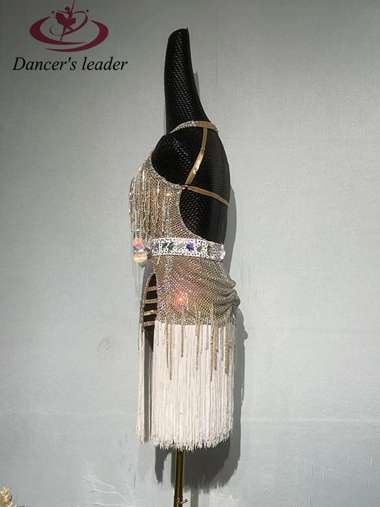 Latin dans High-end aangepaste hangende nek zilveren Flash Diamond kwastje dansjurk Cha Cha Cha Tango professionele damesjurk