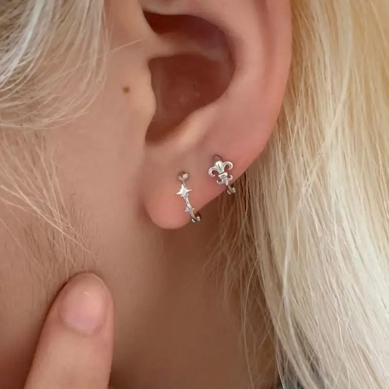Gothic Four-pointed Star and Fleur-de-lis Hoop Earrings for Women Y2K Vintage Style Stacked Earring Fashion Jewelry