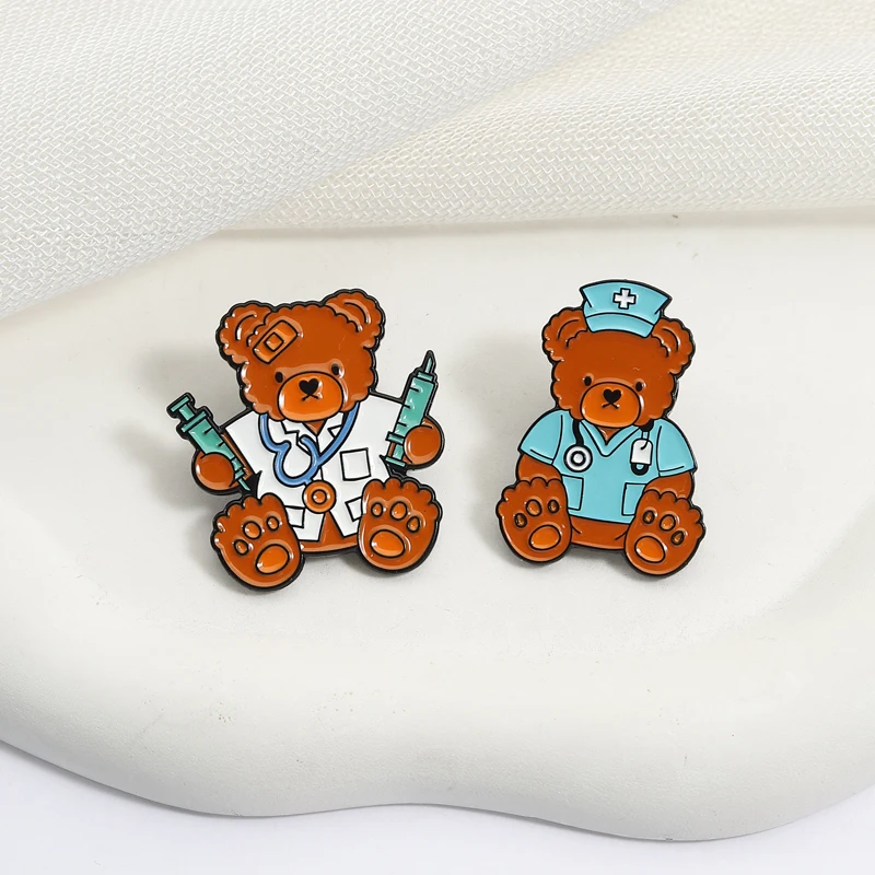 Cute Doctor & Nurse Badges for Lovers Enamel Pins Medical Bear Metal Brooches Fashion Lapel Badge Backpack Clothes Jewelry Gift