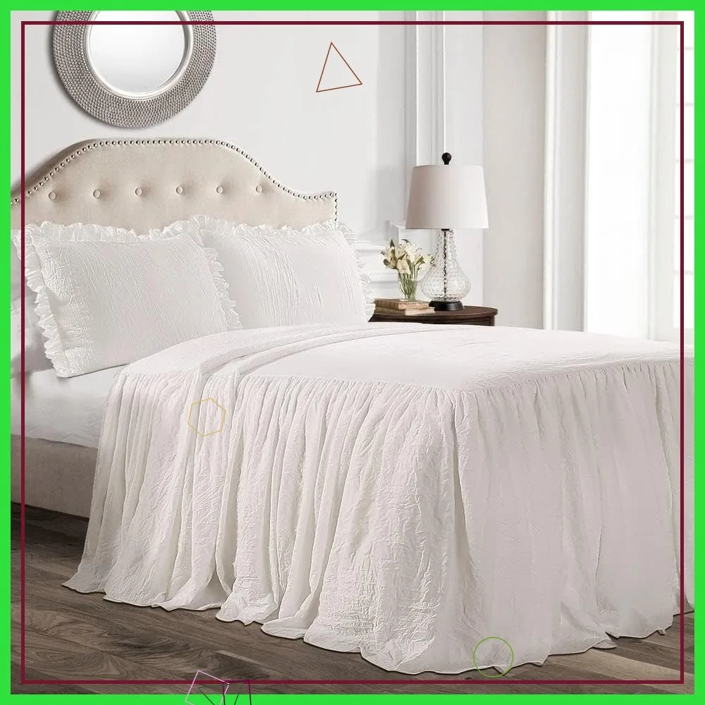3-Piece Ruffle Skirt Bedspread Set - Luxurious Farmhouse King Bedding - Elegant Ruffle Detail - Soft Lightweight Sheets, White