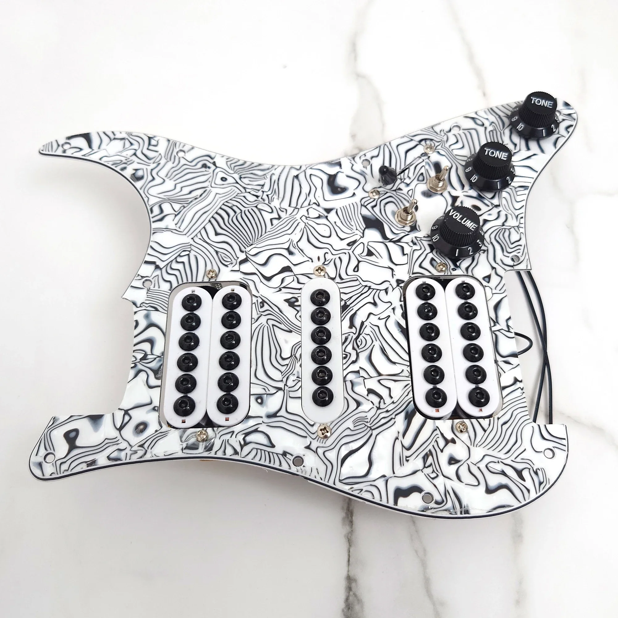 

HSH Guitar Prewired Loaded Pickguard with Coil Splitting Humbucker Pickups Set for ST Electric Guitar