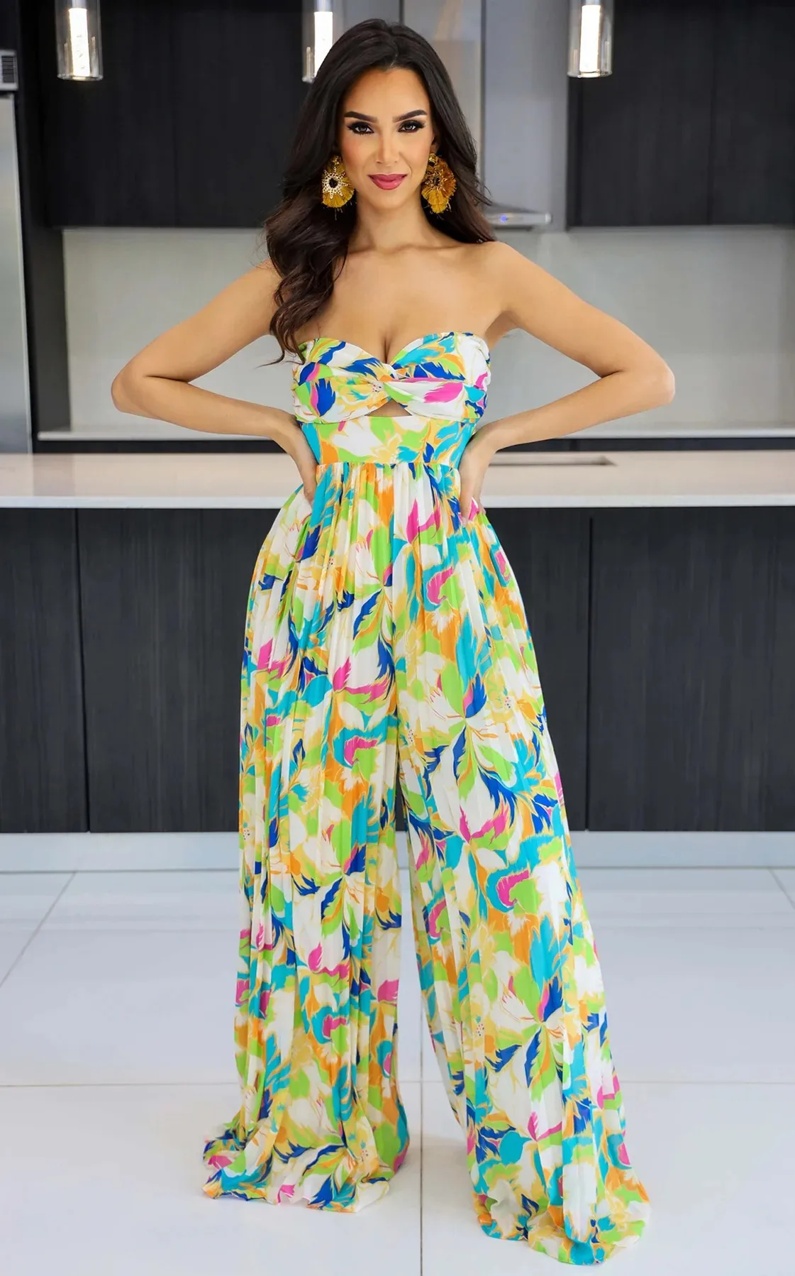 Clothing 2023 New Retro Print Flower Strapless Bowkot Pleated Wide Leg Straight Jumpsuit Holiday Beach Playsuit Suit Romper