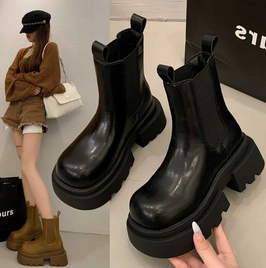 

2025Women's Gothic Boots Fashion Leather Casual platform shoes Luxury Chelsea Ankle Boots for Women Outdoor Punk Boot Botas Muje