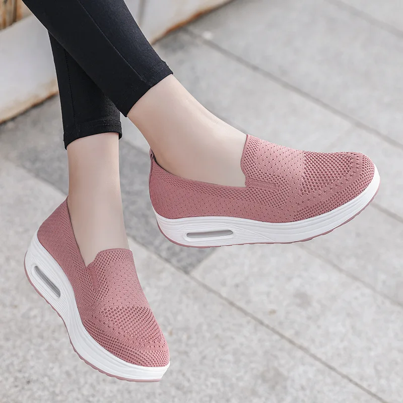 Zapatillas de deporte con amortiguación de aire para mujer, zapatos de cuña transpirables con tejido de mosca, planos, informales, para caminar, novedad de verano