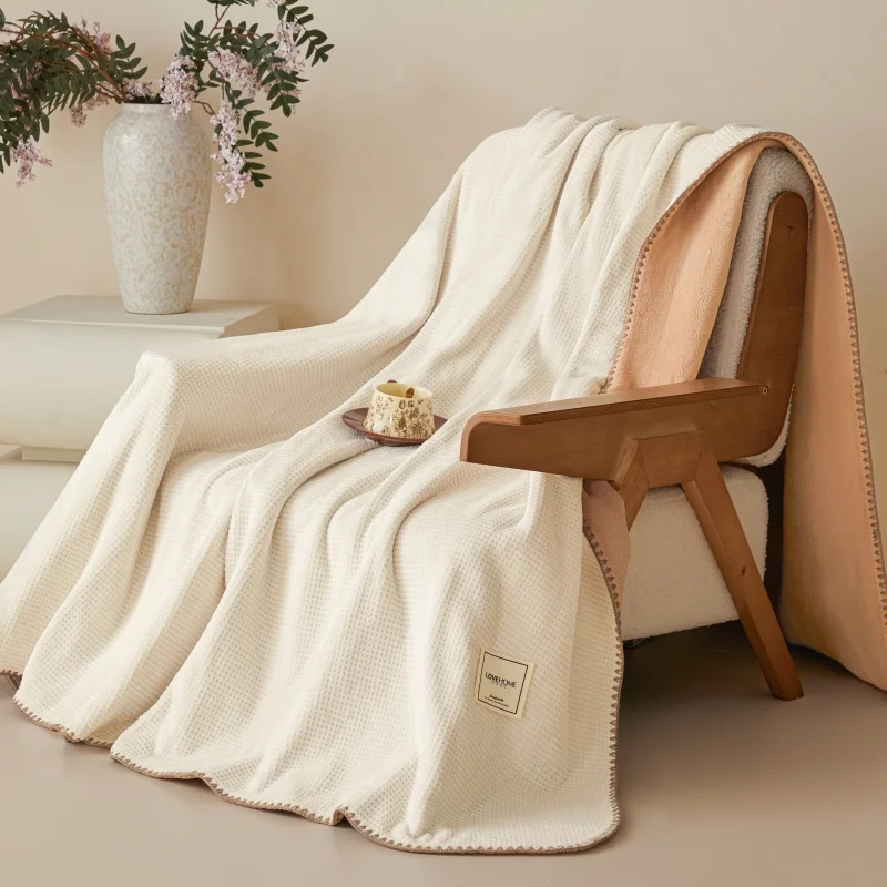 Solid Velvet Waffle Jacquard Blanket Warm Fleece Bed Blanket Comfortable Milk Velvet Blankets for Nap Couch Sofa Throw Blankets
