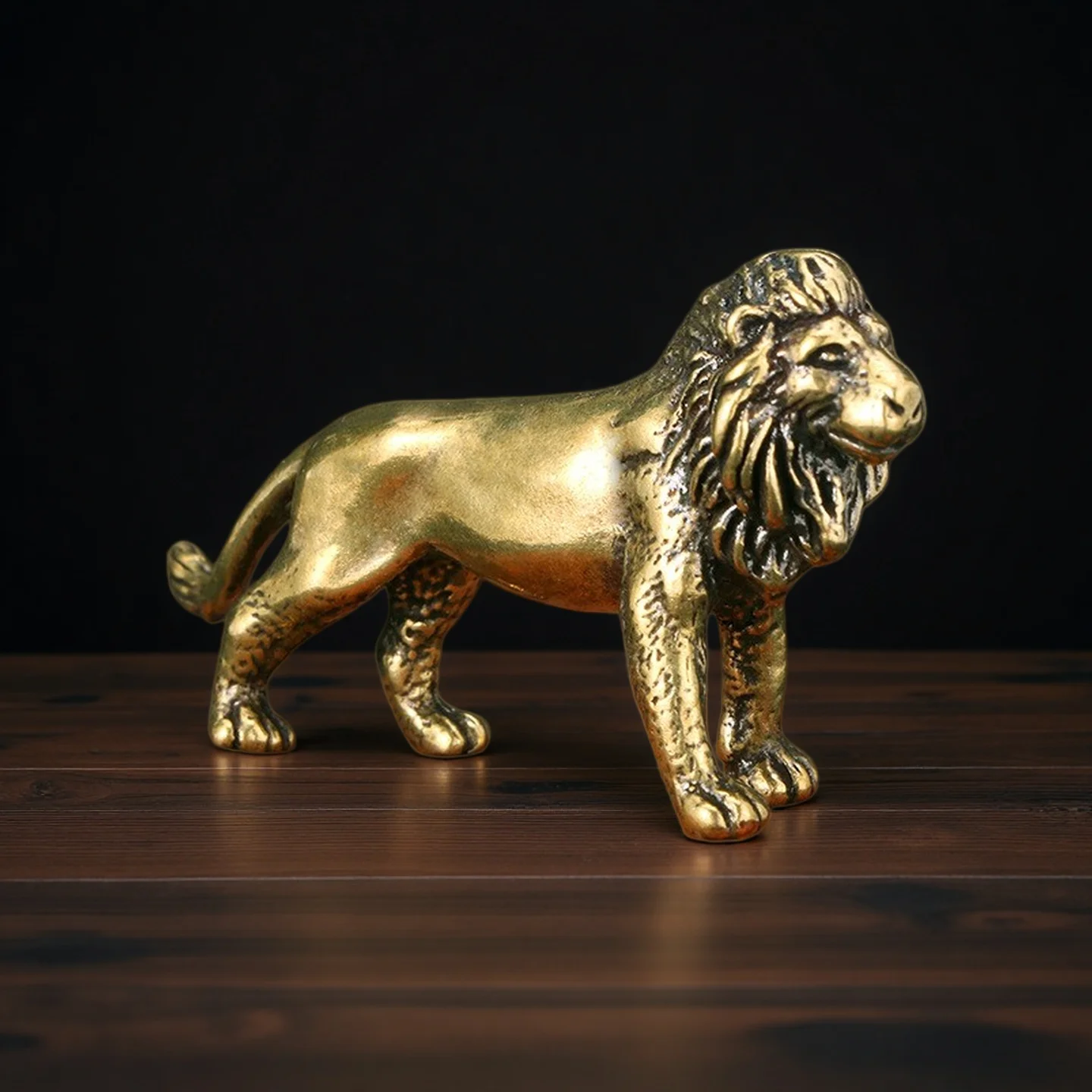 Vintage Brass African Lion Mini Statue Desktop Ornament Office Study Decor Animal Craft Collectible Brass Ware