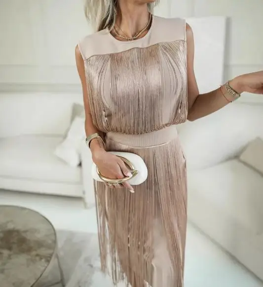 

Summer New Fashionable and Personalized Fringe Splicing Slim Fit A-Line Dress for Women, Solid Color Round Neck Sleeveless Dress