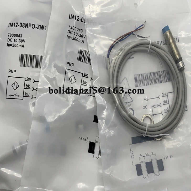 New proximity switch sensor    IM12-02BDS-ZW1    IM12-02BNS-ZW1    IM12-04NNO-ZW1   In stock