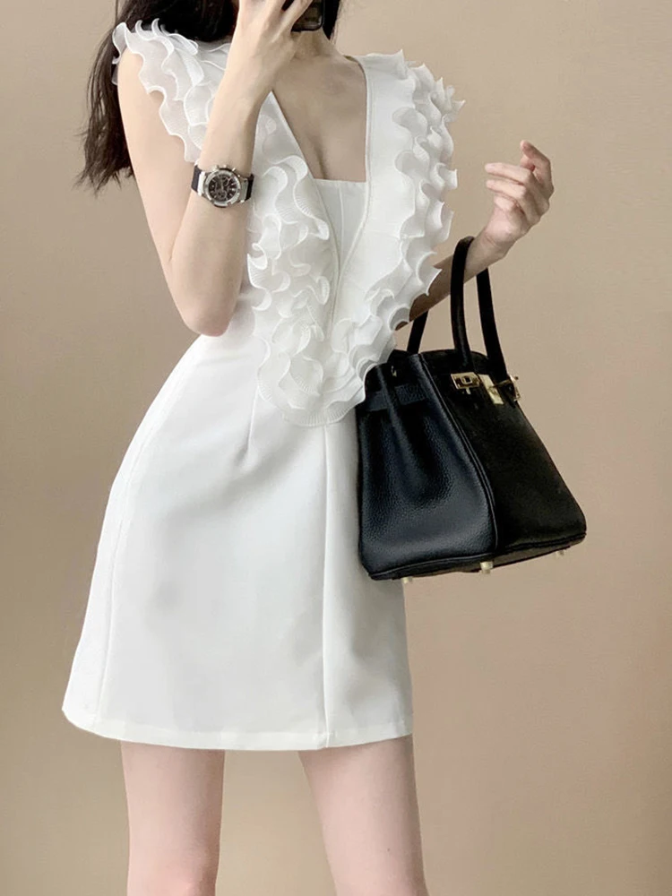 Summer 2024 new high-end dress with French design and suspender A-line skirt for women's wear