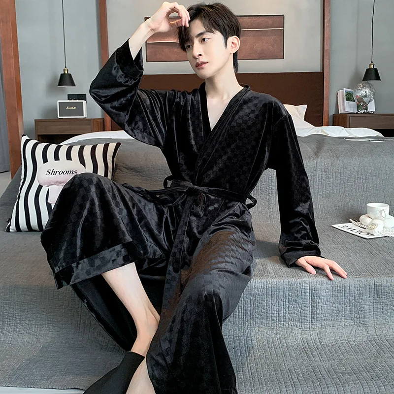 

Autumn Winter Thicken Velvet Bathrobe Sleepwear Gold Velour Men's Robe Yukata Long Sleeved Home Clothes Loungewear