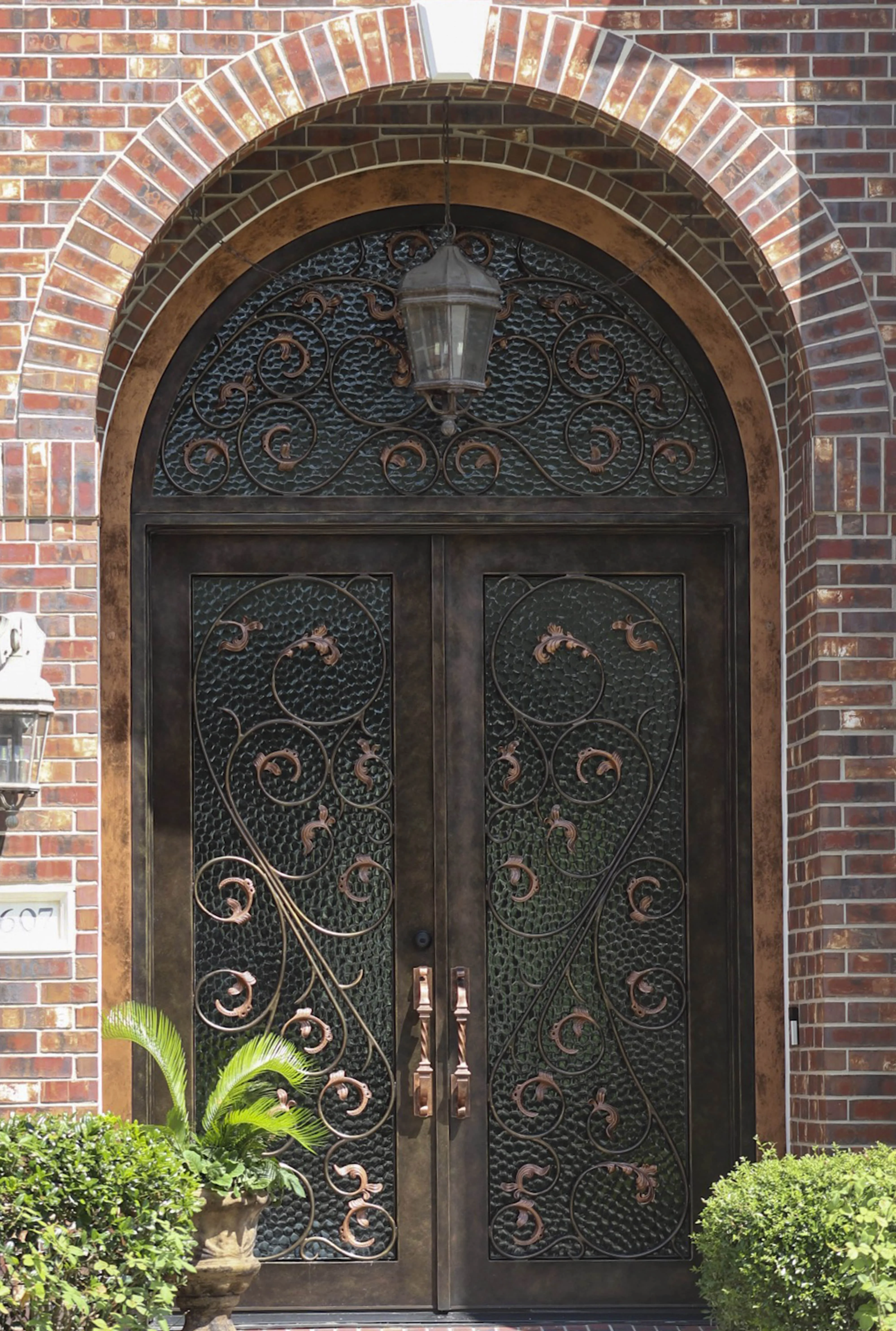 Puerta principal de hierro para el hogar, diseño personalizado, precolgante, India