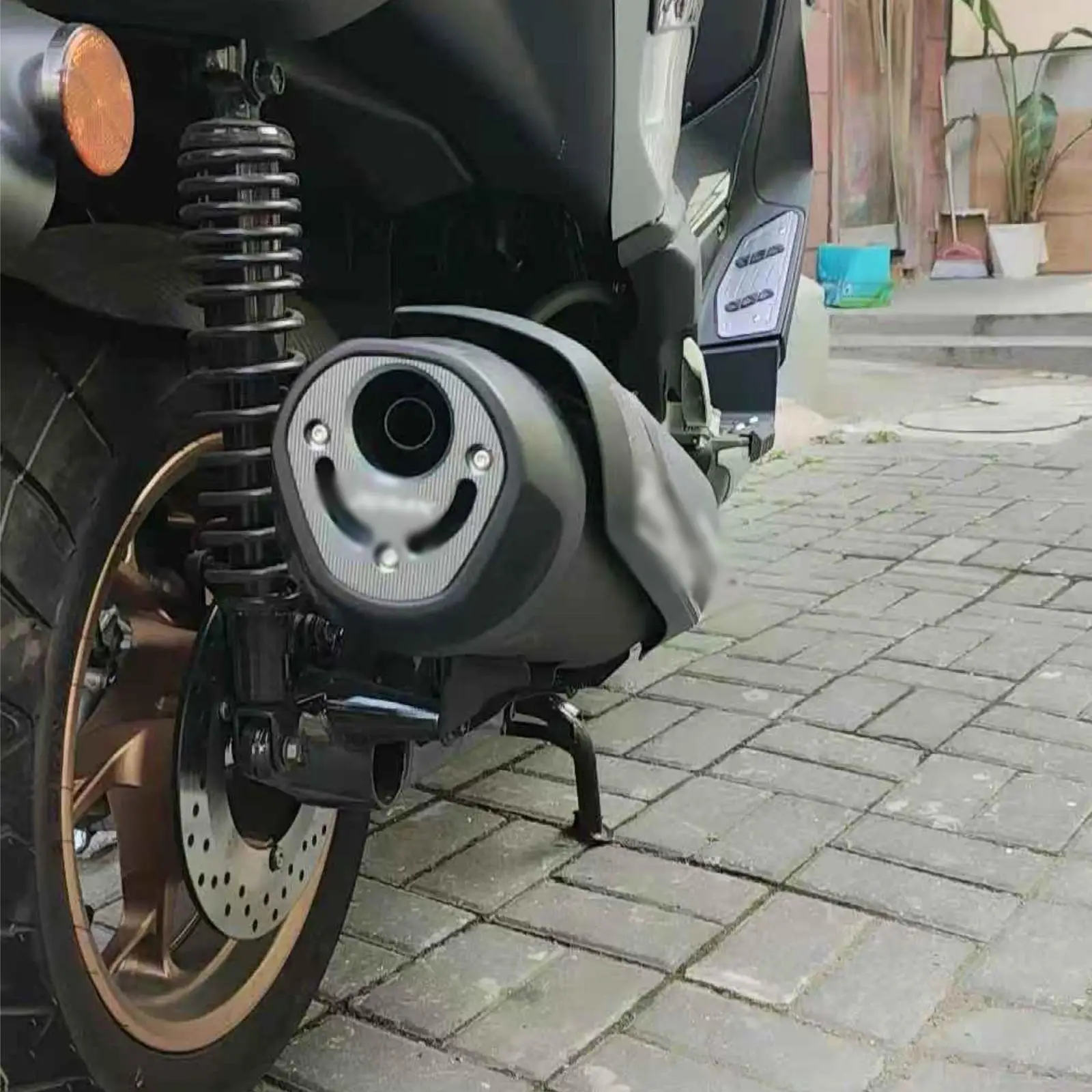 Aluminum Alloy Motorcycle Equipment Exhaust Heat Cover Protector for YAMAHA XMAX300 2025 202