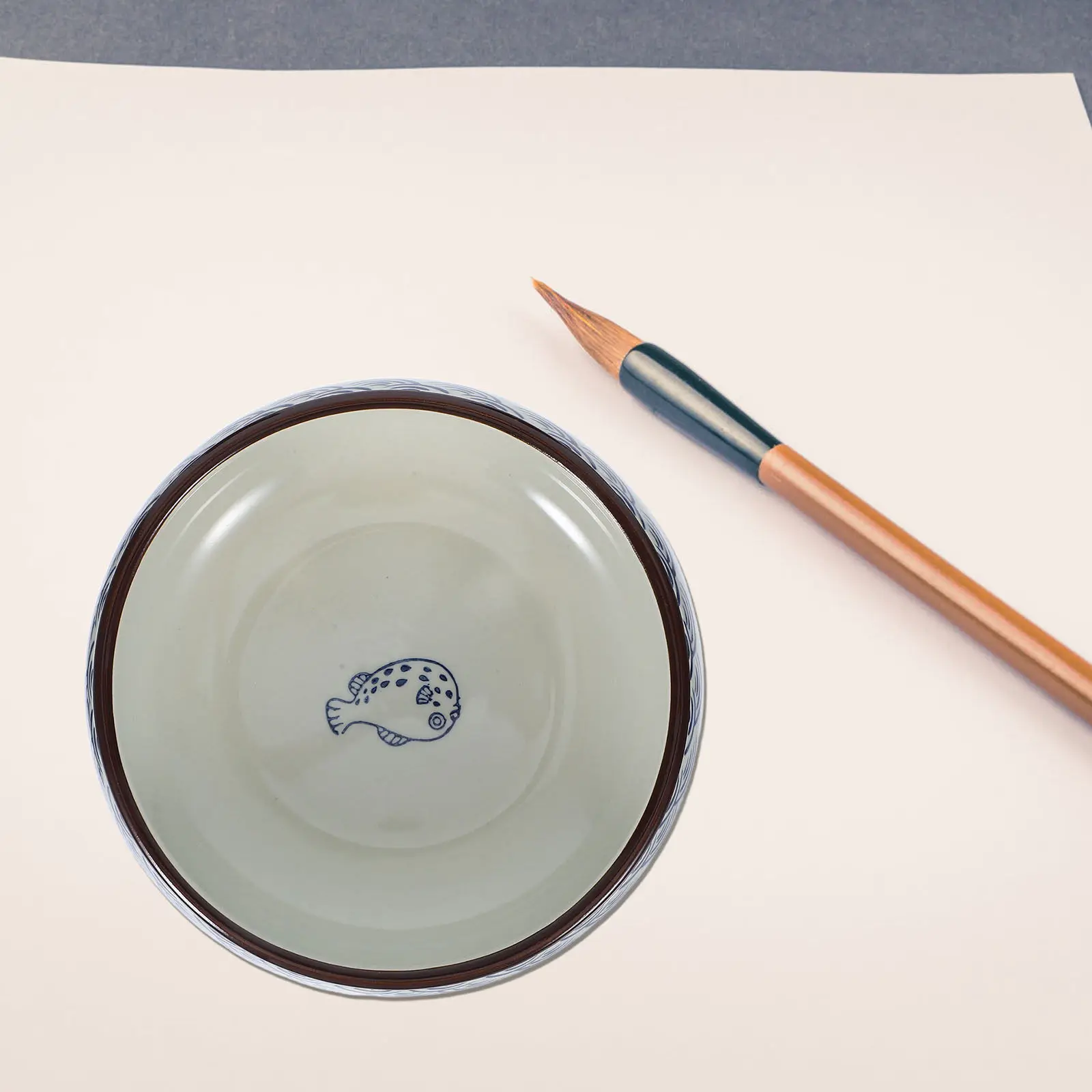 Traditional Hand-Painted Porcelain Brush Washer Pot Ink Dish for Sumi E Ink Practice Round Shallow Calligraphy Inkstone Tray