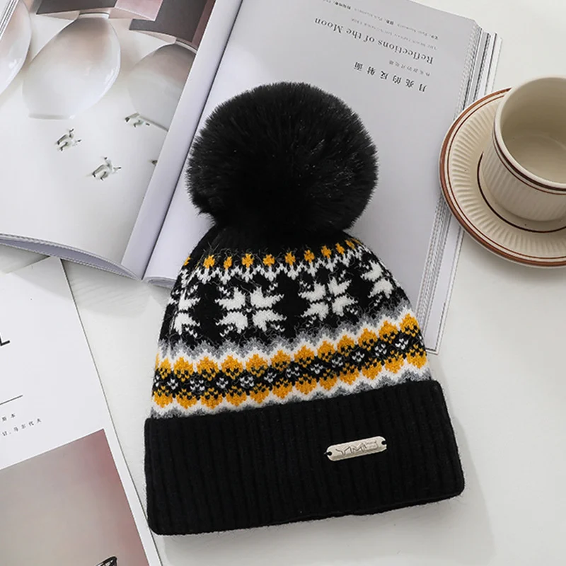 Czapki dla kobiety mężczyzna zima dzianiny ciepłe czapki z pomponem dziewczyny paskiem Cashmere Bonnets pani zewnątrz zagęścić Skullies Cap Femme