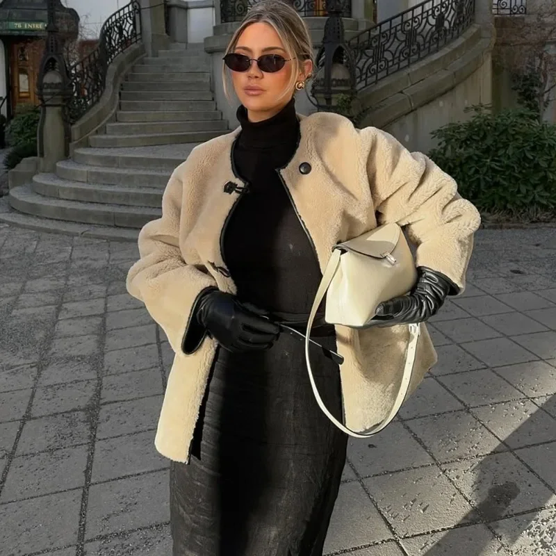 New Winter Fur Coats Fashion Thick Warm Patchwork Loose Shearling Jacket 2025 Office Lady Streetwear Women's Outerwear