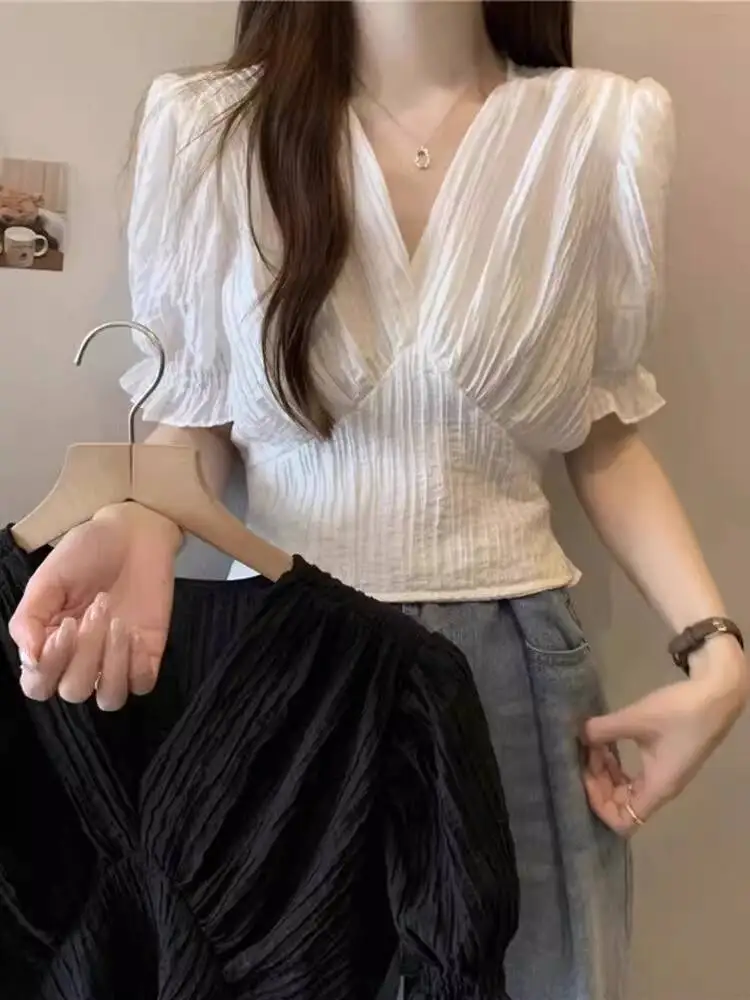 

2026 New Summer Women's White Chiffon Blouse V Neck Puff Sleeve Ruched Waist Cropped Top Unique Design Casual Daily Wear