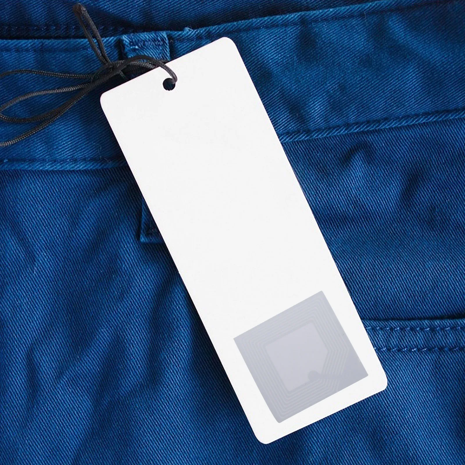 

100Pcs -Theft Labels Square Soft Tags for Supermarket Retail Security High-Durability Flexible Protection