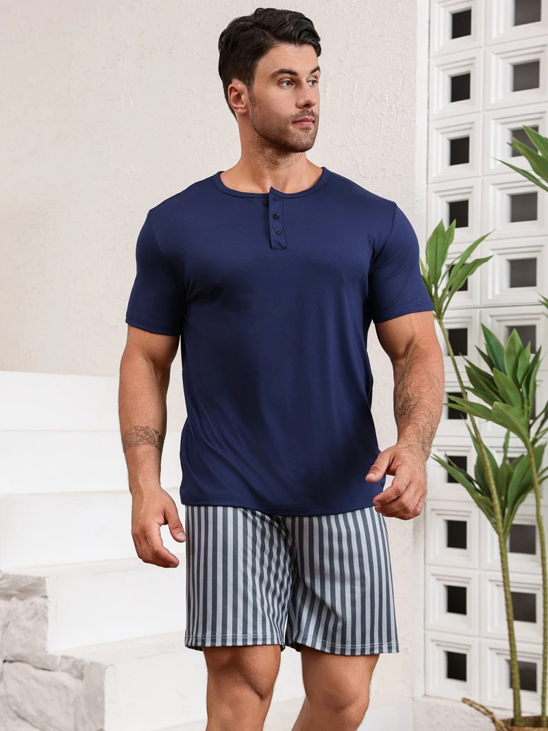 

Модный мужской пижамный комплект больших размеров, атласный топ с короткими рукавами и эластичные шорты, мягкая дышащая одежда для сна, домашняя одежда, летняя мода