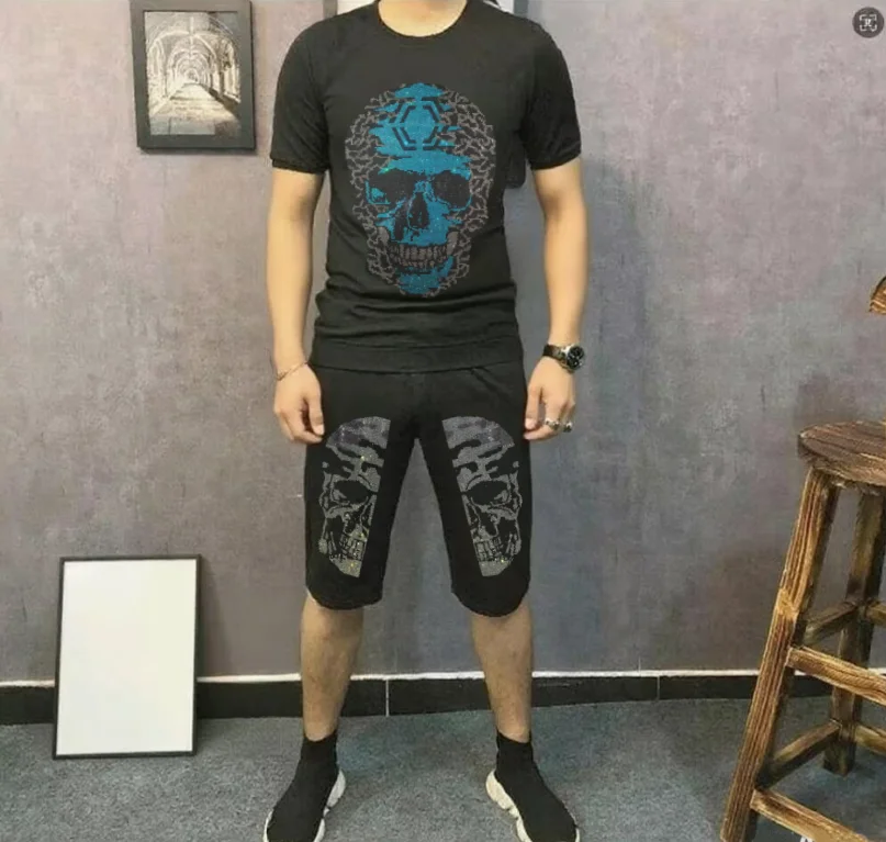 

Men Summer Suits Short Sleeve Brand Tracksuit Designer Outfit Lightweight Breathable Casual Rhinestones 2025 Leisure Daily Wear