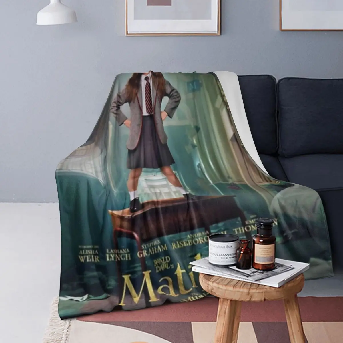 

Roald Dahls Matilda The Musical Movie 2022 Blanket Soft Flannel Throw Blanket Cover for Bed Living room Picnic Travel Home Sofa