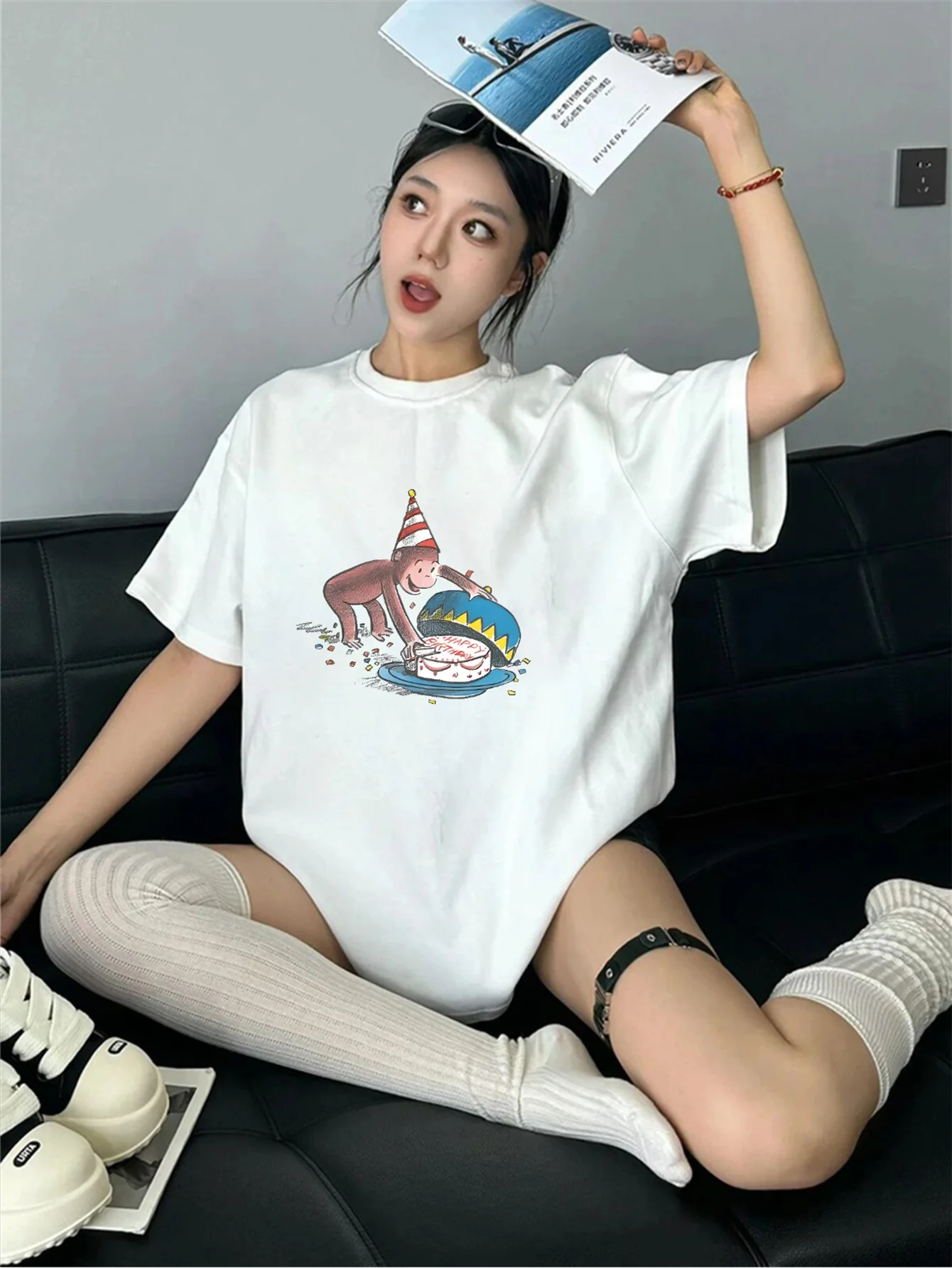 

Women's Cartoon Graphic Sleeve Crew Neck Summer Top with Playful Party Hat Cake Design Harajuku Short Sleeve Casual