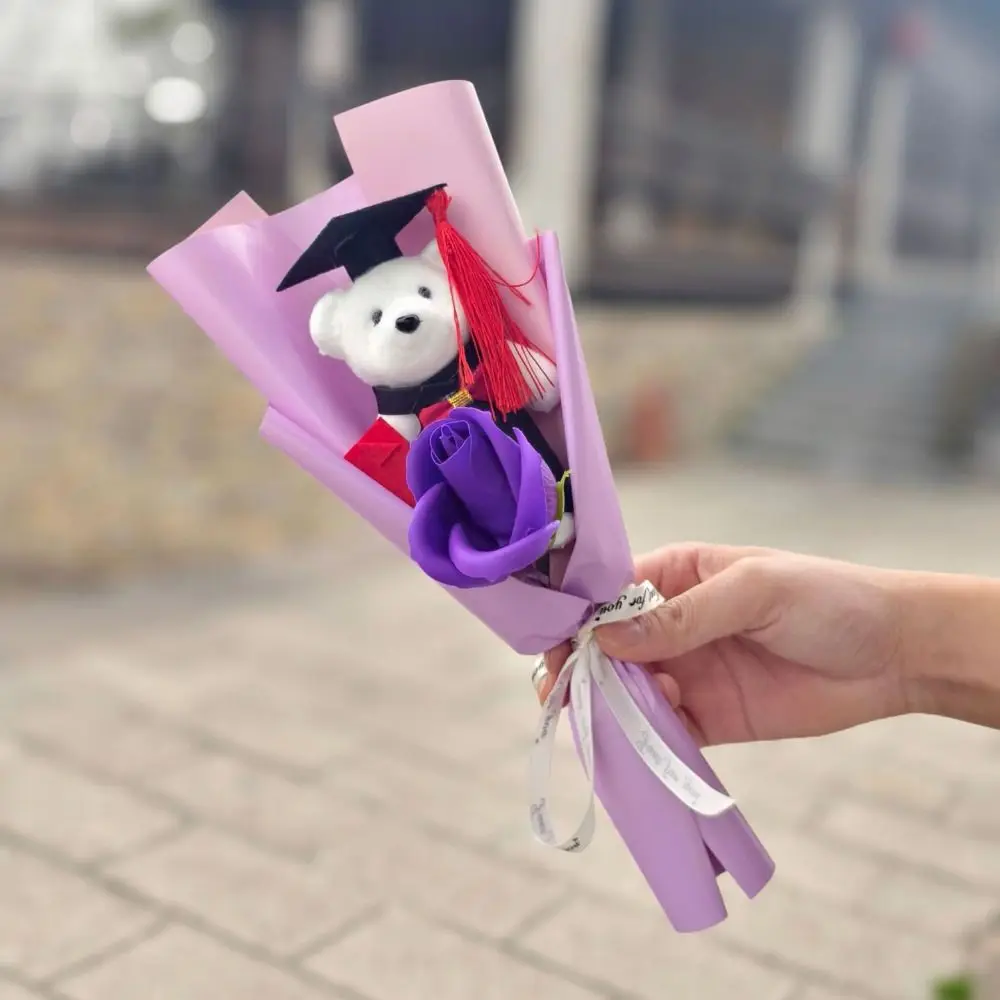 新しいおもちゃ 卒業祝いベアブーケ 素敵でシックな漫画風可愛いクマギフト ひまわりソープブーケ 教師の日