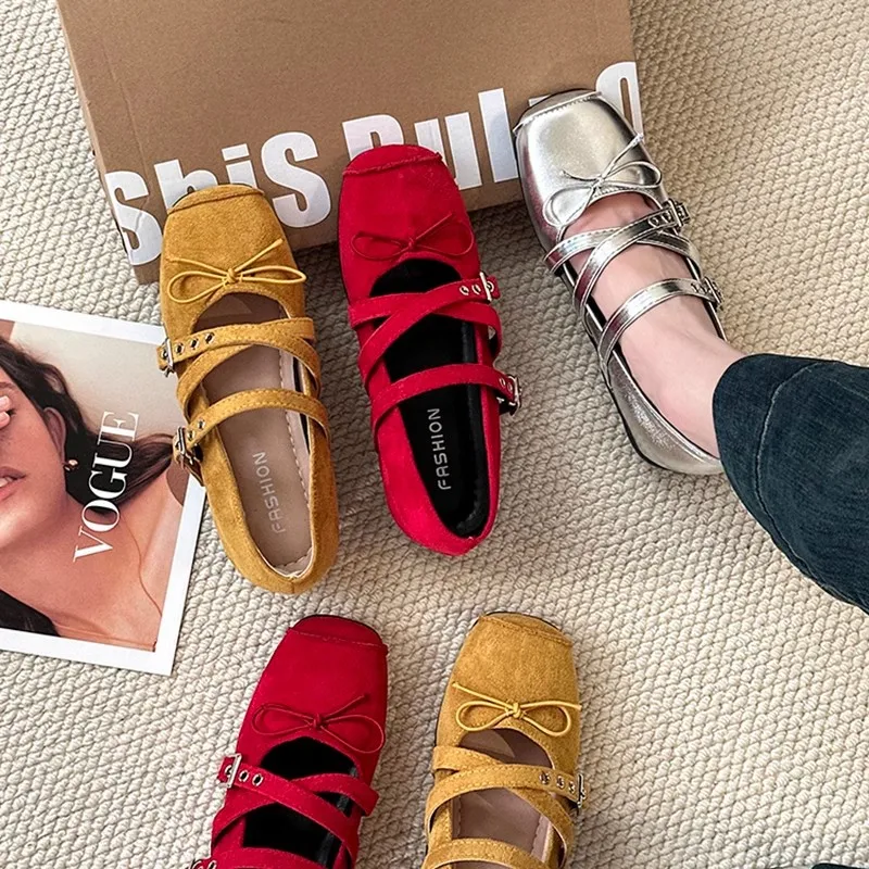 

2025 Spring/summer New Retro Interior Height Increasing French Ballet Single Shoes, Women's Bow Cross Strap Mary Jane Shoes