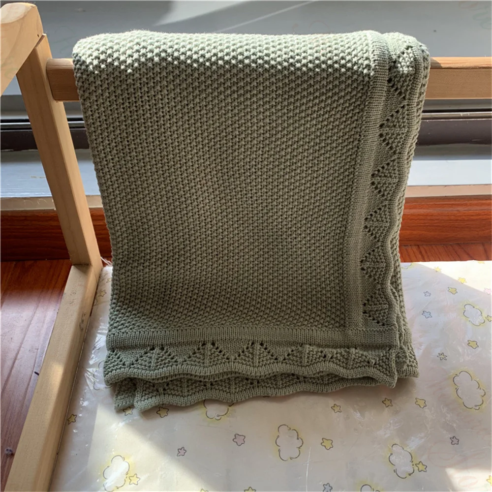 Couverture en mousseline brodée avec nom personnalisé pour bébé garçon et fille, cadeau de premier anniversaire personnalisé pour nouveau-né