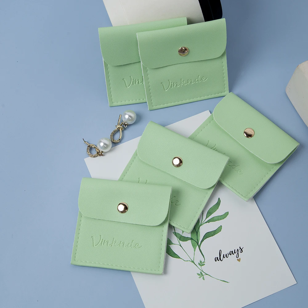 

100 шт. персонализированная зеленая сумка-защелка из искусственной кожи 9x9 см, мятная сумка для ювелирных изделий, кольца, серьги, ожерелье, дорожный органайзер для свадебных сувениров